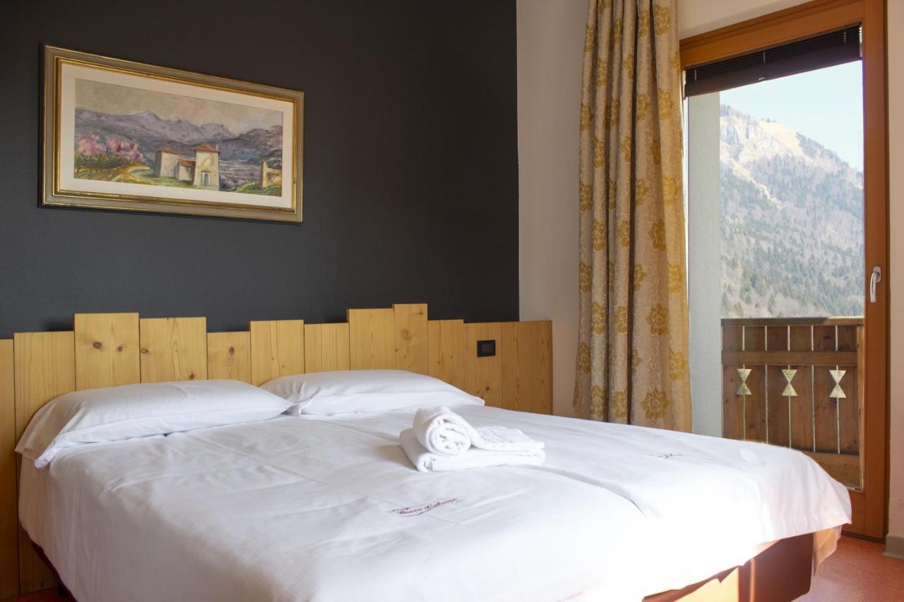 Albergo Croce D'Aune Pedavena Eksteriør billede