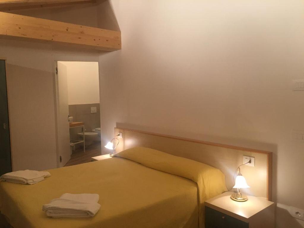 Albergo Croce D'Aune Pedavena Eksteriør billede